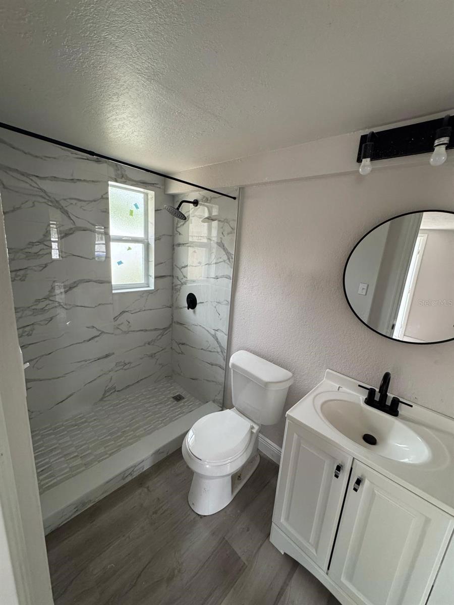 1460 MARVIN C ZANDERS AVE, APOPKA, FL, 32703