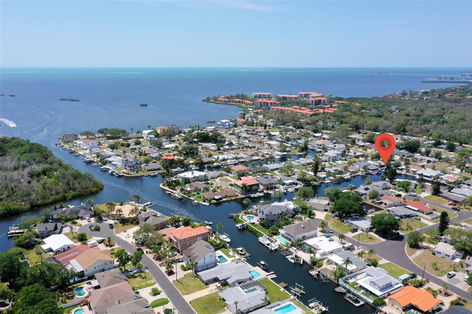 300 WESTWINDS DR, PALM HARBOR, FL, 34683