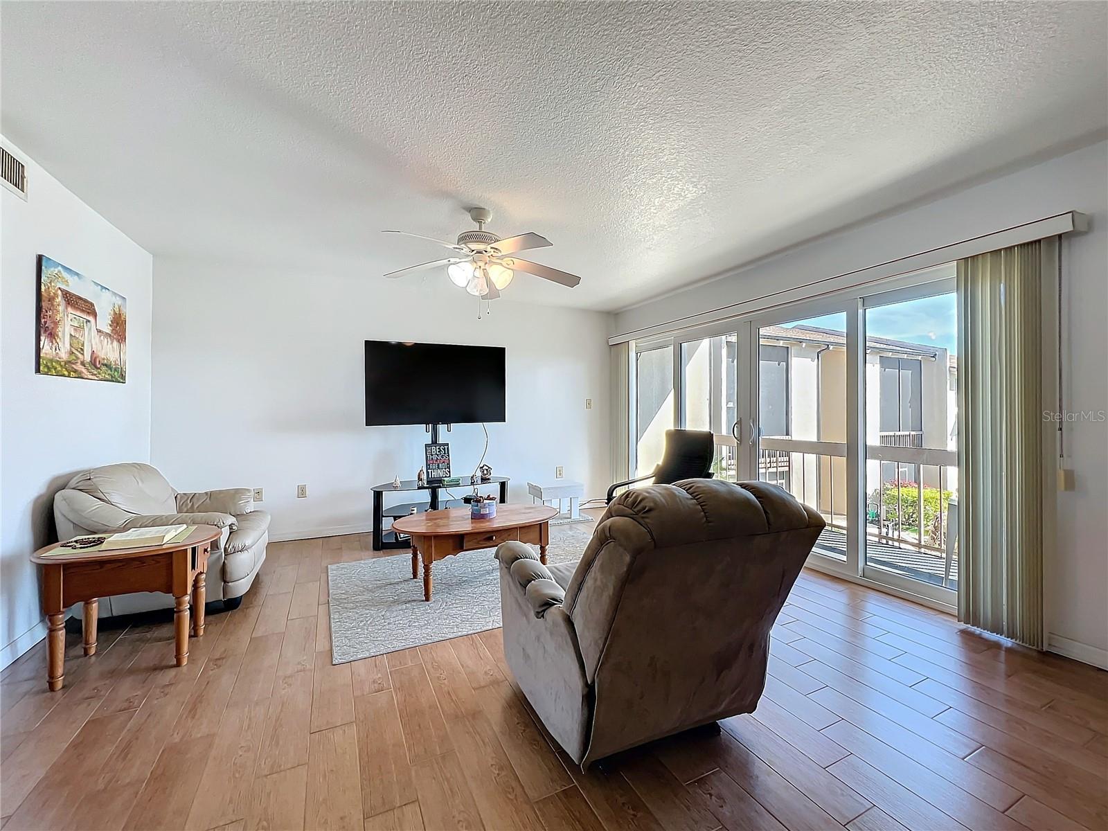 562 ORANGE DR #33, ALTAMONTE SPRINGS, FL, 32701