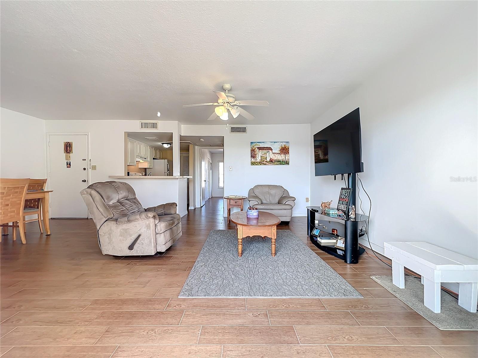 562 ORANGE DR #33, ALTAMONTE SPRINGS, FL, 32701