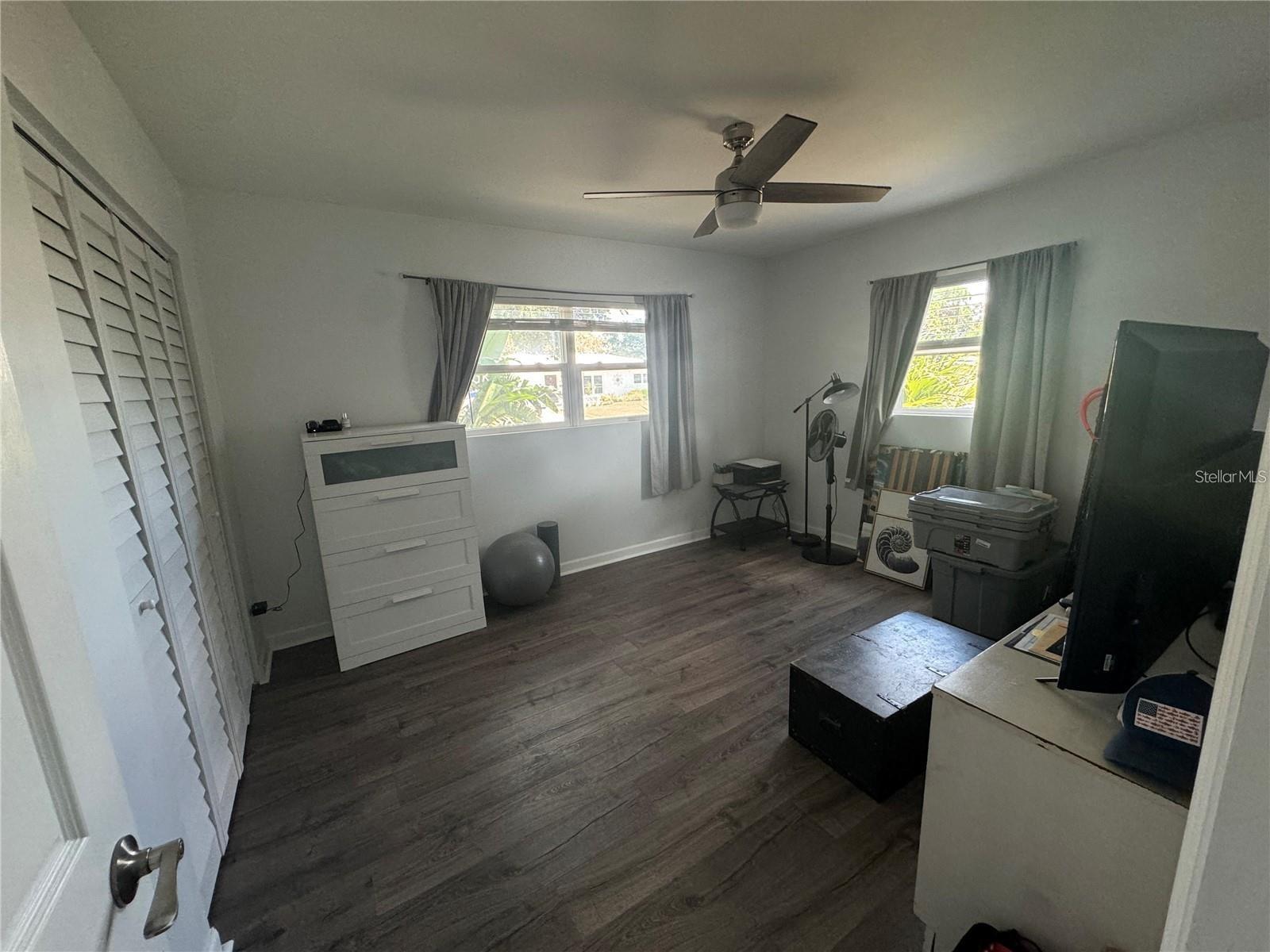 6690 33RD AVE N, ST PETERSBURG, FL, 33710