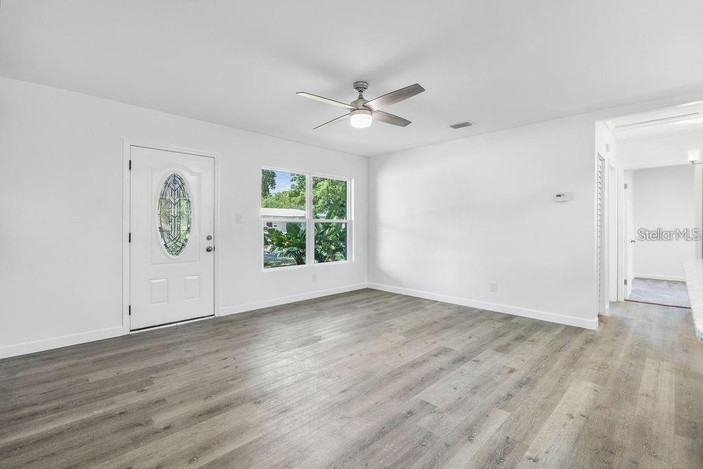 6690 33RD AVE N, ST PETERSBURG, FL, 33710