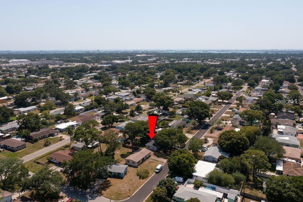 6690 33RD AVE N, ST PETERSBURG, FL, 33710