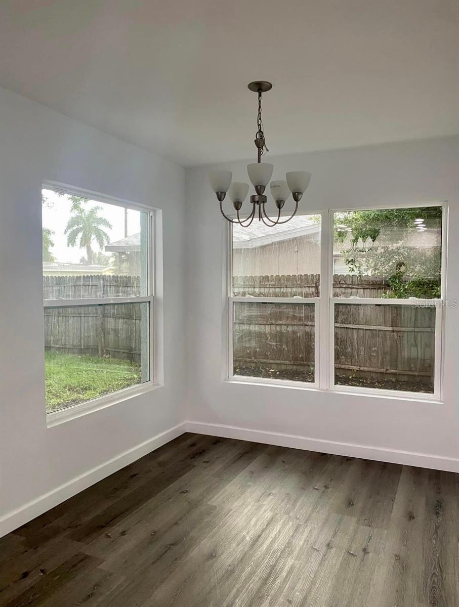 6690 33RD AVE N, ST PETERSBURG, FL, 33710