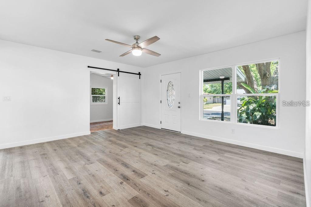 6690 33RD AVE N, ST PETERSBURG, FL, 33710