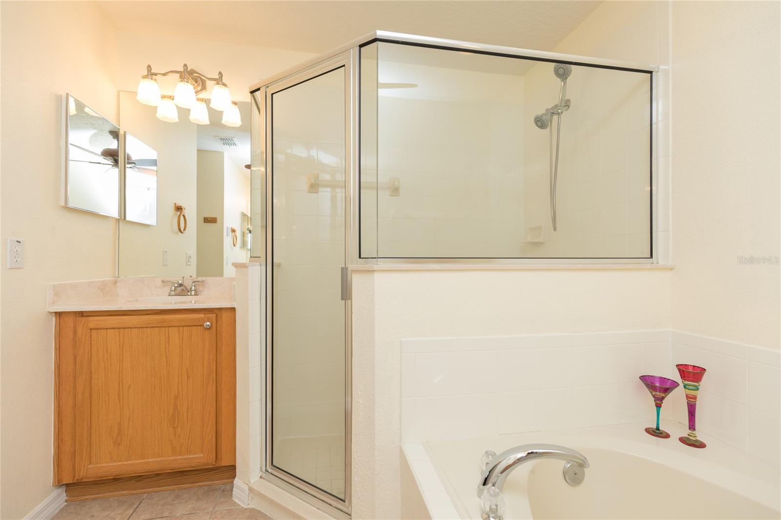 18 LANSING LN, PALM COAST, FL, 32137