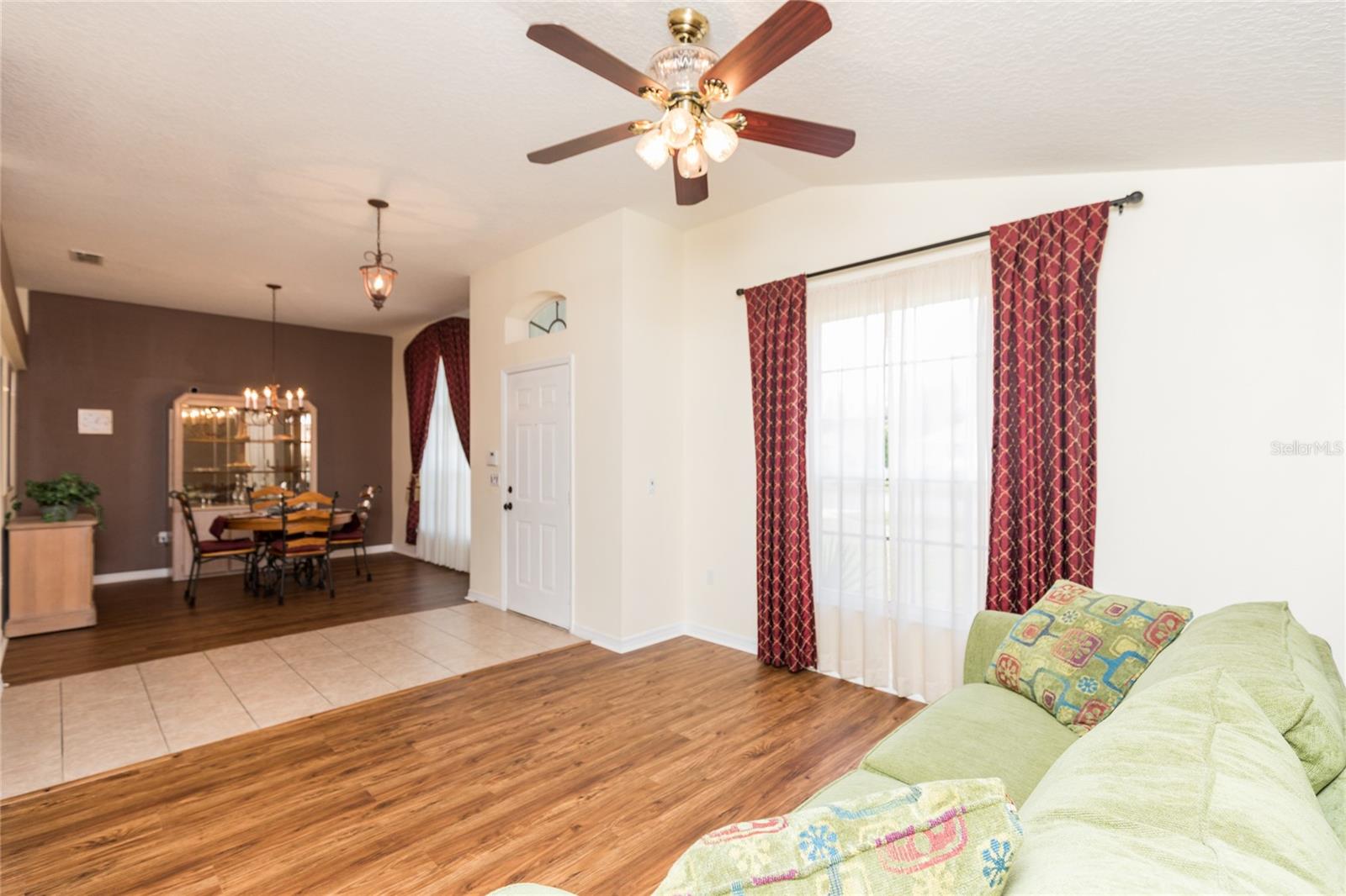 18 LANSING LN, PALM COAST, FL, 32137