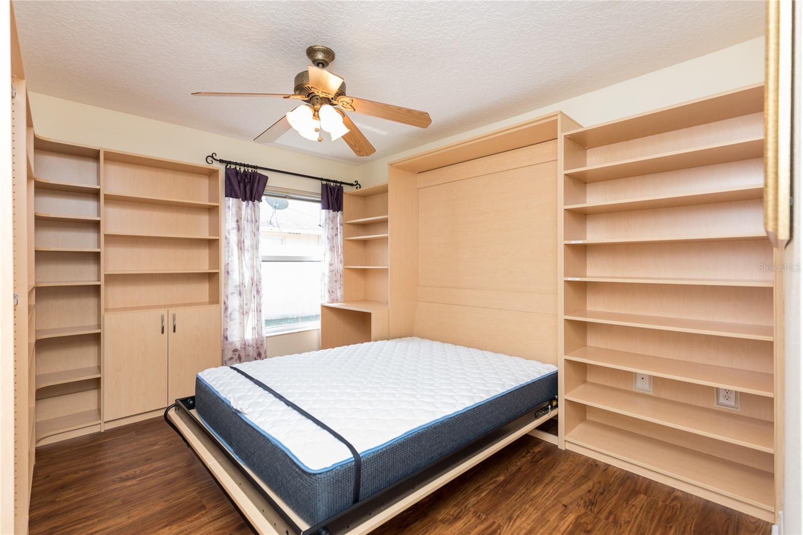 18 LANSING LN, PALM COAST, FL, 32137