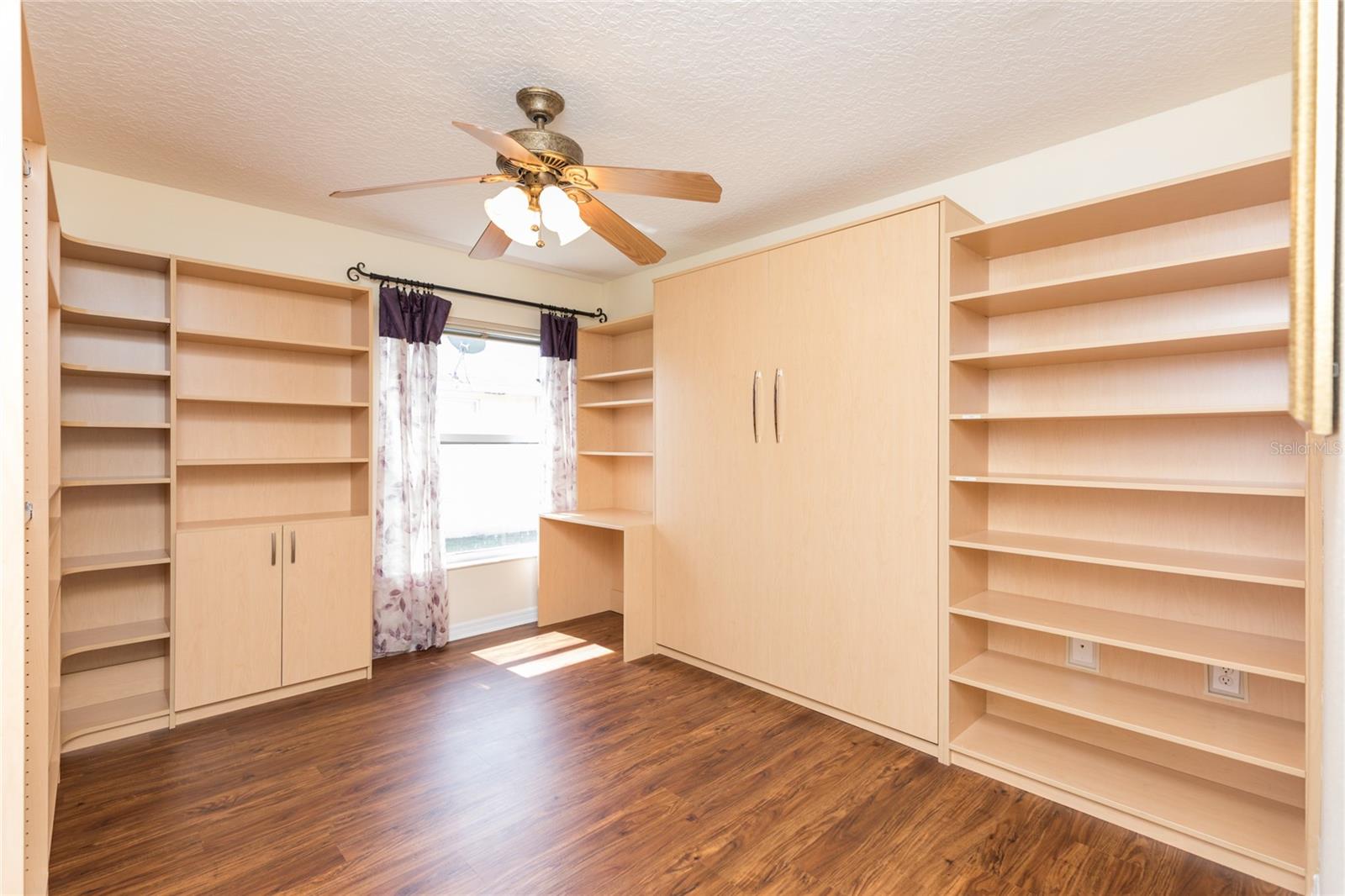 18 LANSING LN, PALM COAST, FL, 32137