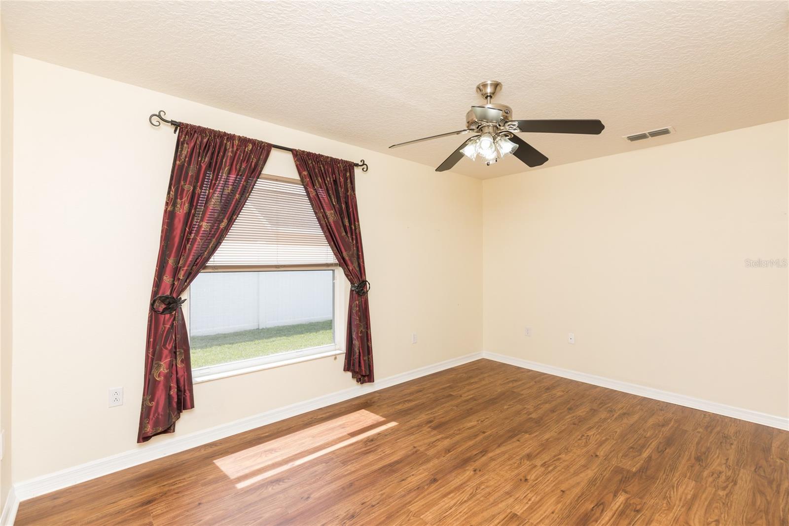 18 LANSING LN, PALM COAST, FL, 32137