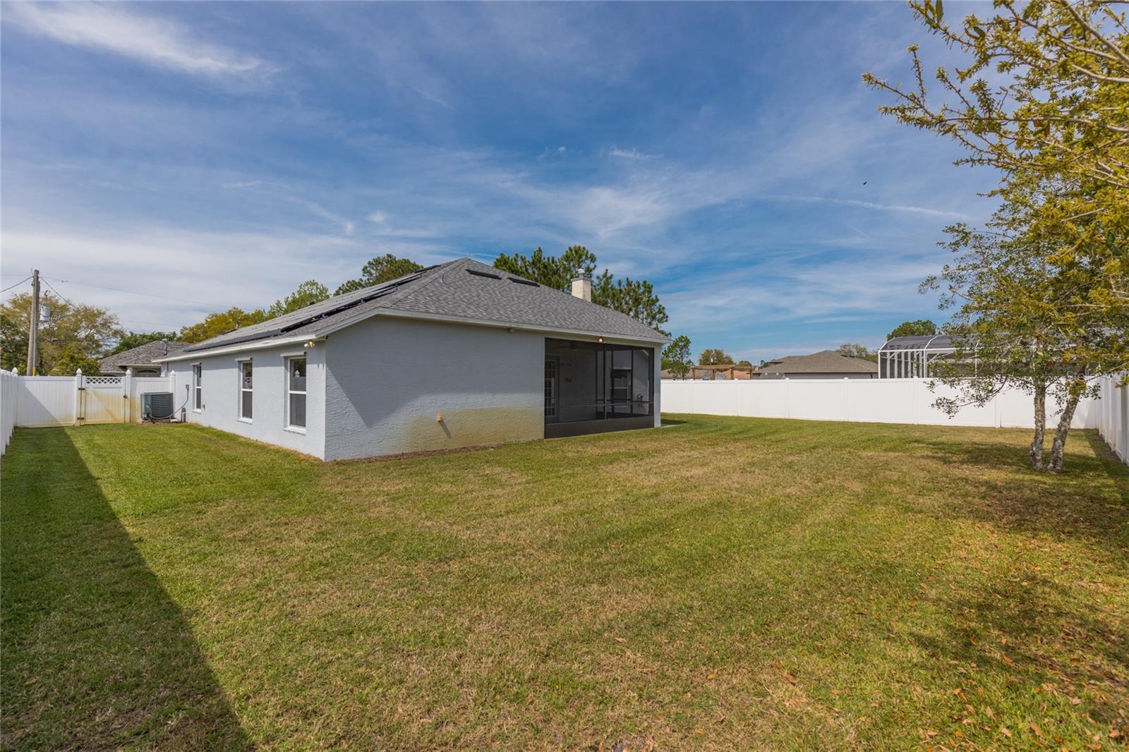 18 LANSING LN, PALM COAST, FL, 32137