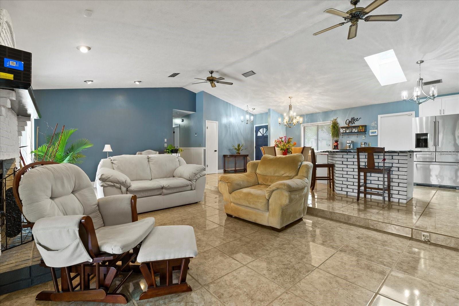 1957 MONTEREY DR, DELTONA, FL, 32738