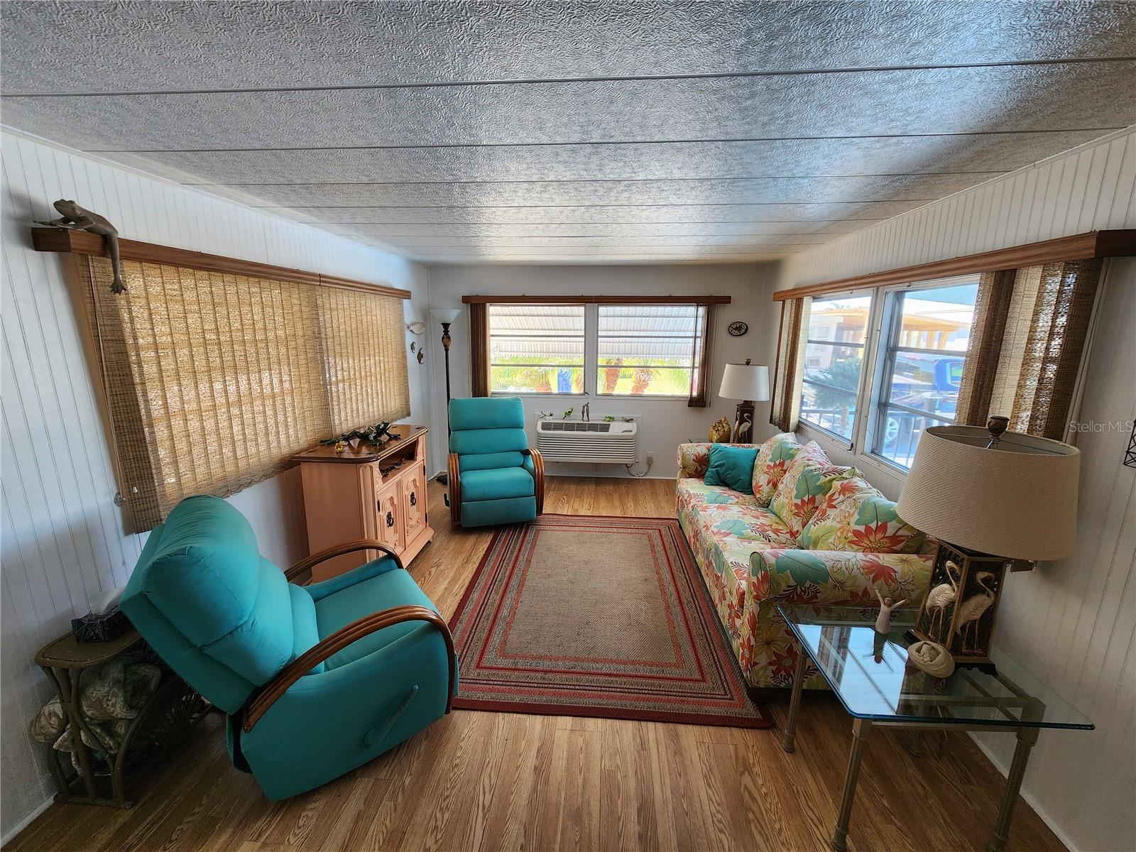 523 49TH AVE W, BRADENTON, FL, 34207