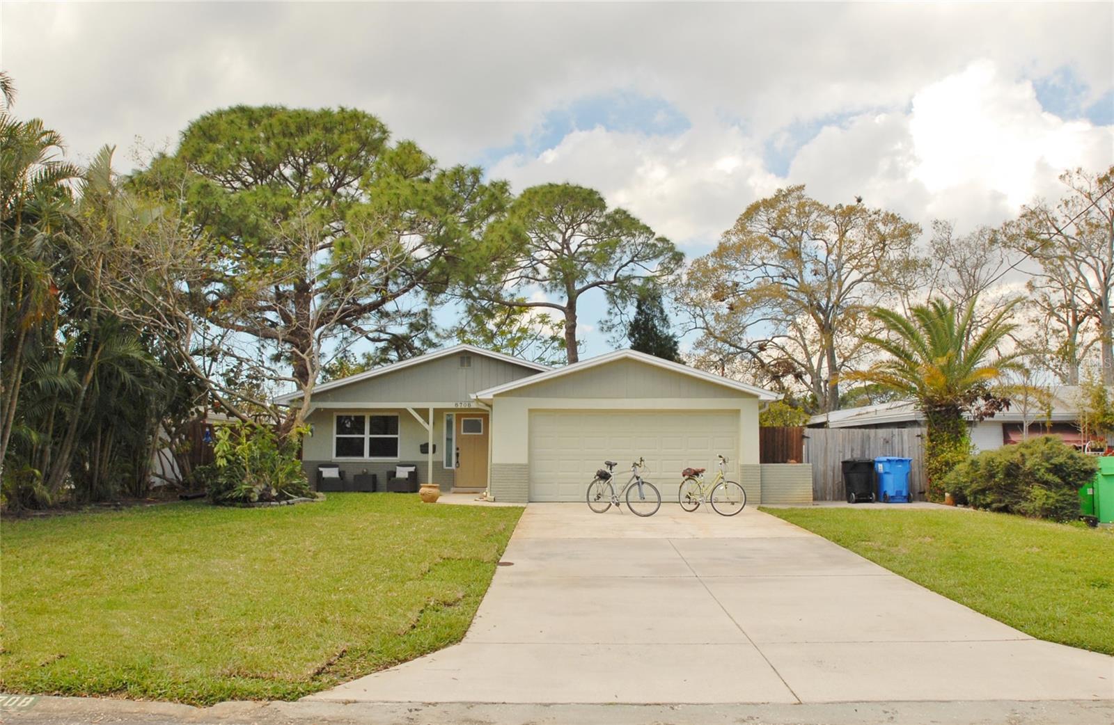 8708 ORIENT WAY NE, ST PETERSBURG, FL, 33702