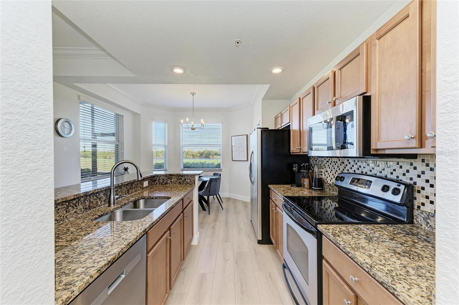 8205 GRAND ESTUARY TRL #102, BRADENTON, FL, 34212