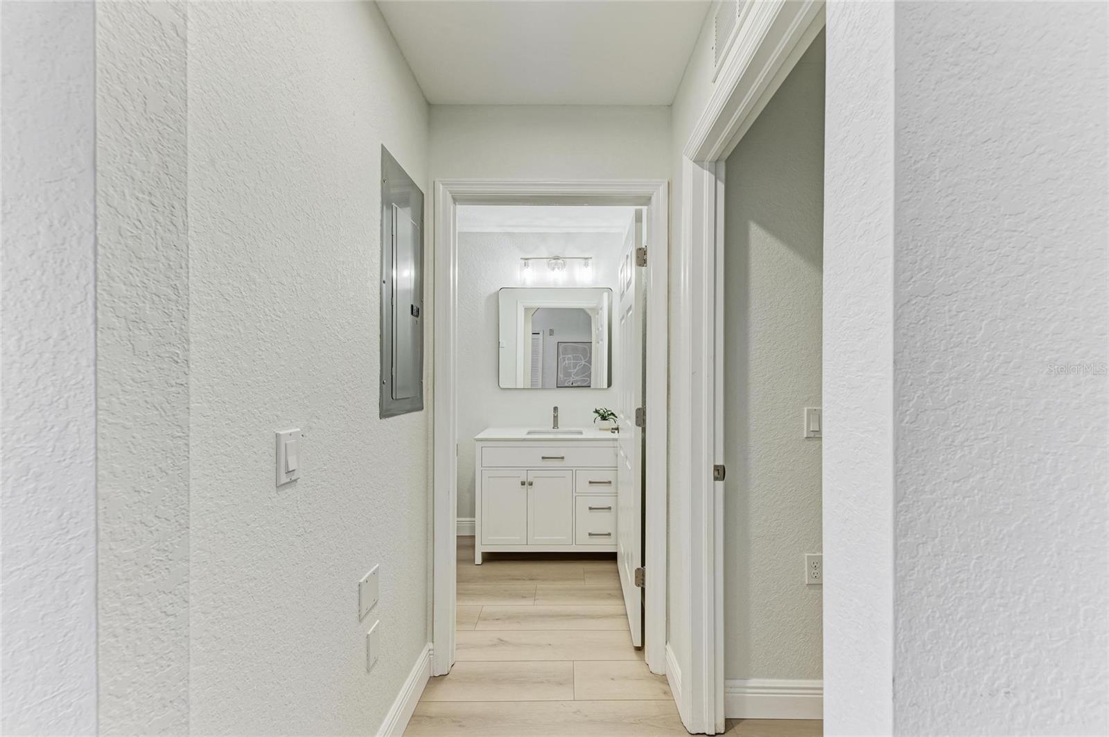 8205 GRAND ESTUARY TRL #102, BRADENTON, FL, 34212