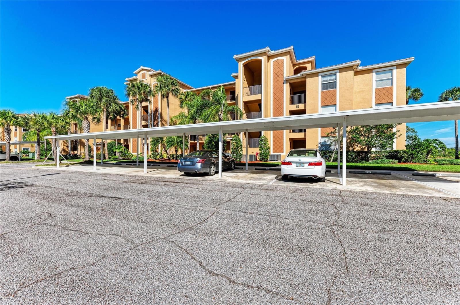 8205 GRAND ESTUARY TRL #102, BRADENTON, FL, 34212