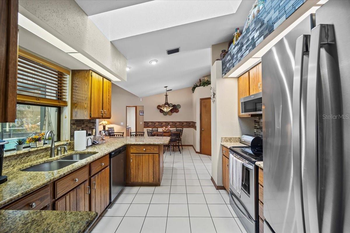 10 WAYBOURNE PL, PALM COAST, FL, 32164