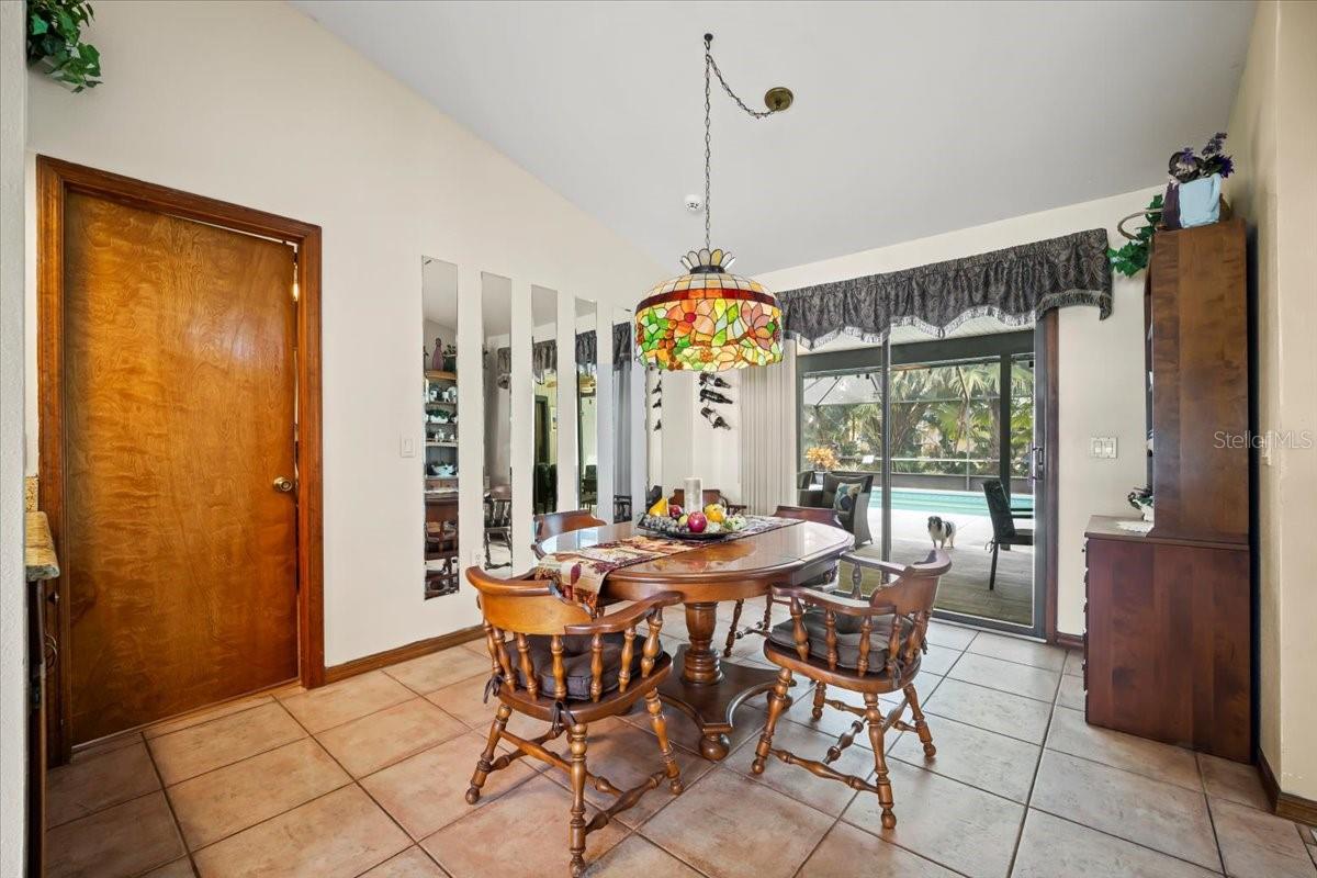 10 WAYBOURNE PL, PALM COAST, FL, 32164