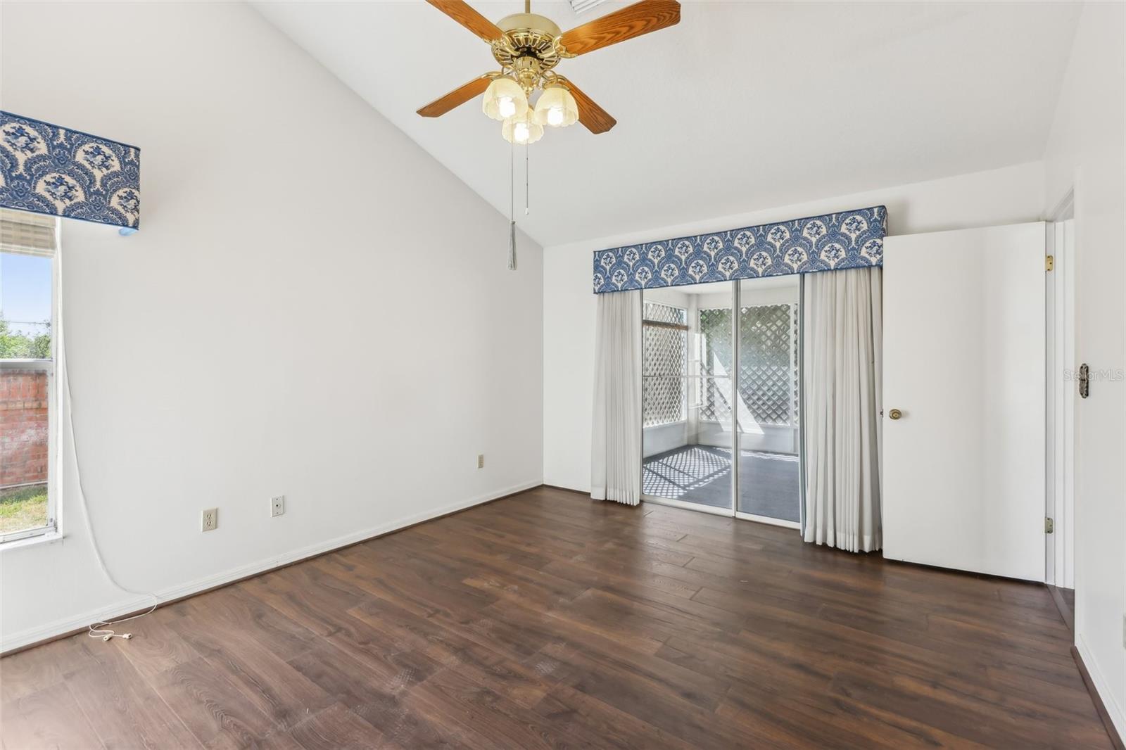 10210 SILVER BLUFF DR, LEESBURG, FL, 34788