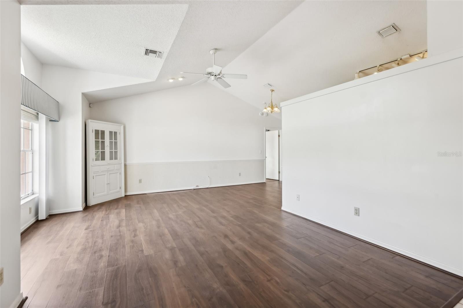 10210 SILVER BLUFF DR, LEESBURG, FL, 34788