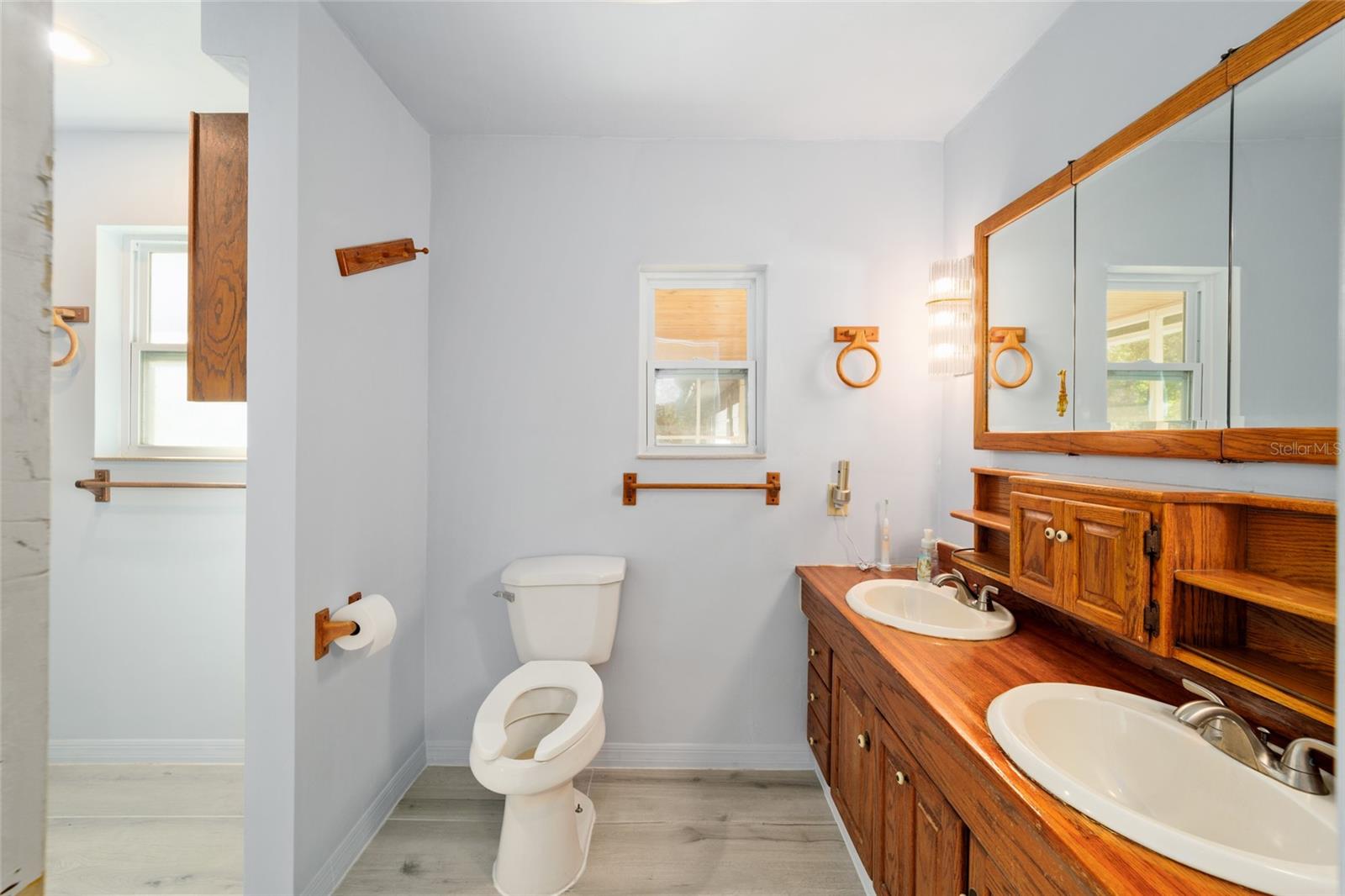 39615 FOREST DR, EUSTIS, FL, 32736