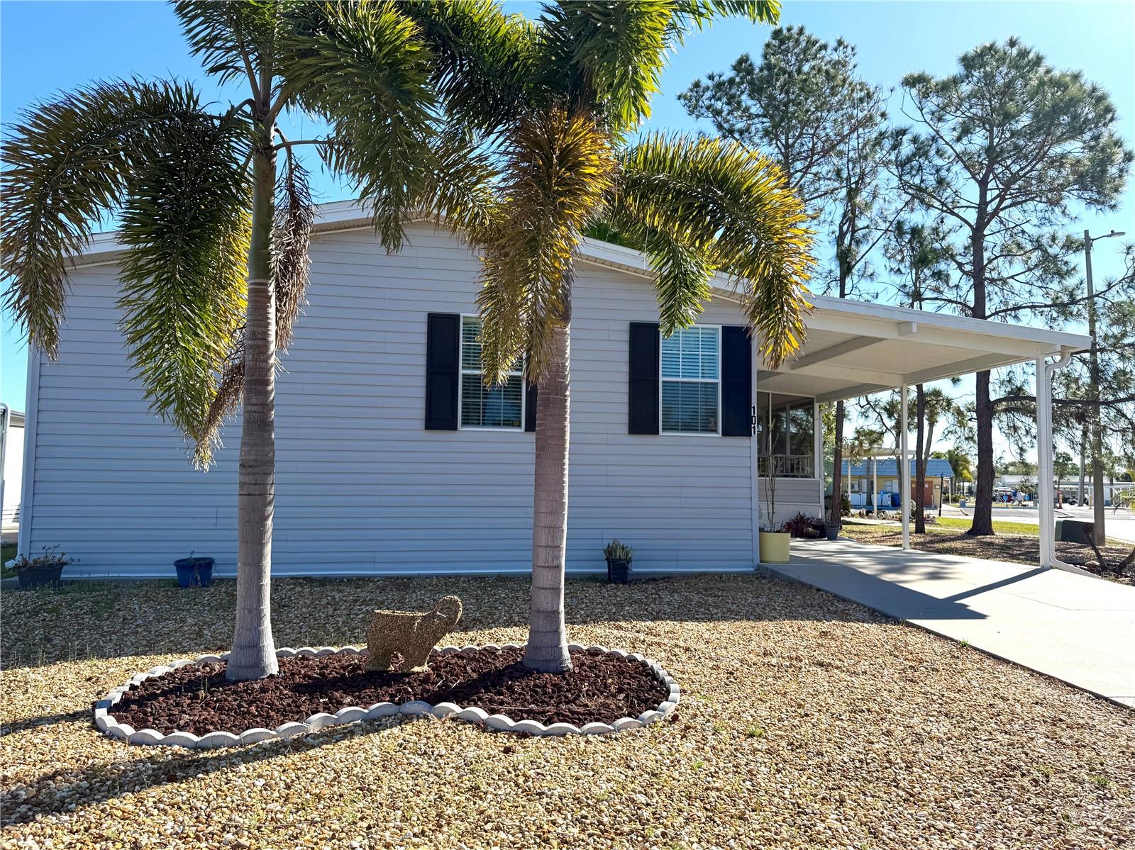 101 W SAINT JOHNS WAY, APOLLO BEACH, FL, 33572