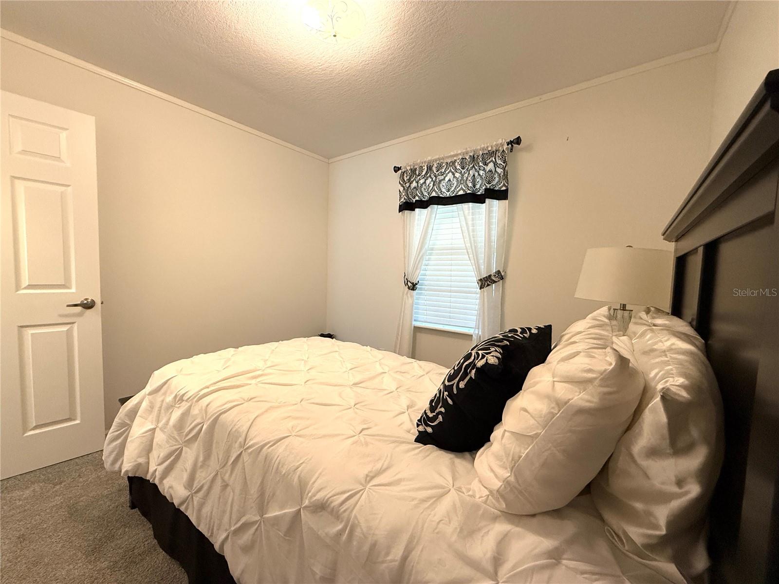 101 W SAINT JOHNS WAY, APOLLO BEACH, FL, 33572