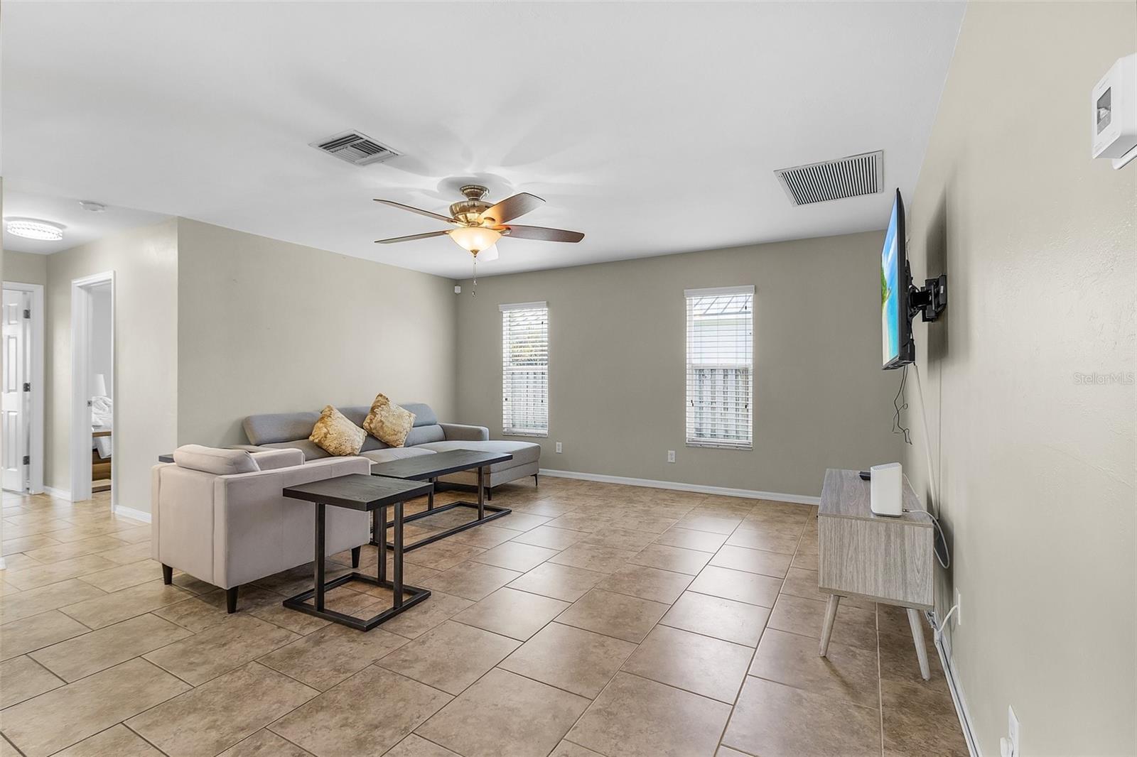 1827 SW 6TH AVE, CAPE CORAL, FL, 33991