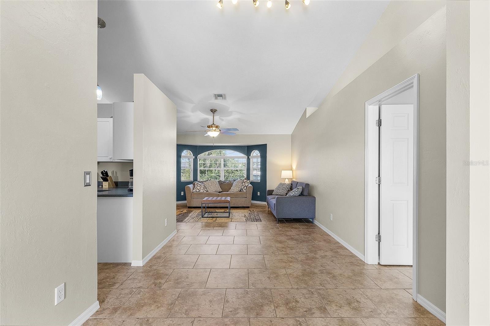 1827 SW 6TH AVE, CAPE CORAL, FL, 33991