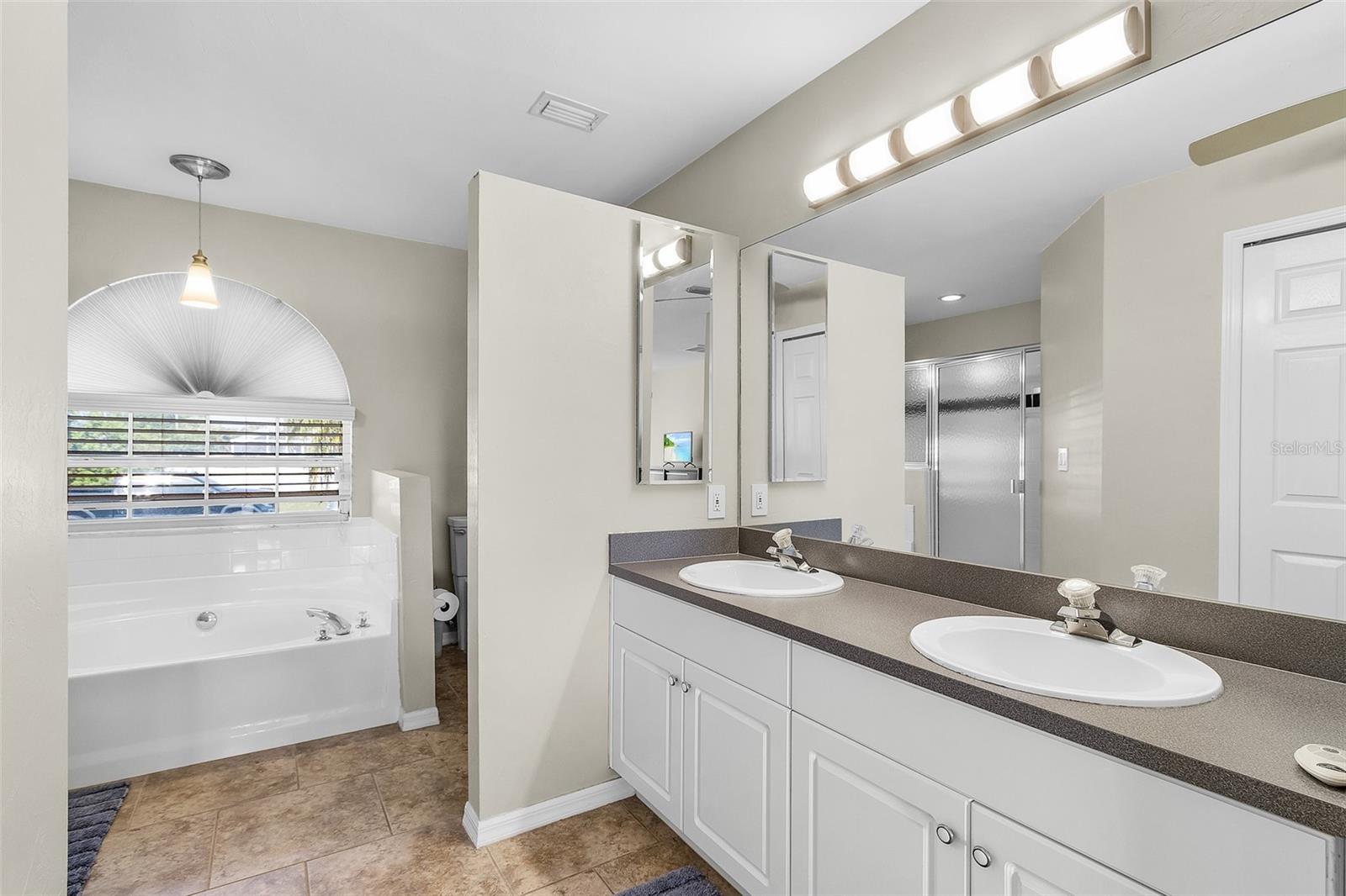 1827 SW 6TH AVE, CAPE CORAL, FL, 33991