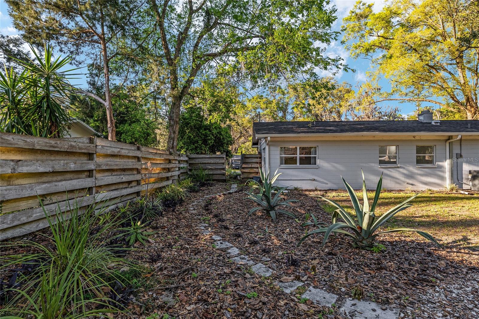 1627 NW 35TH PL, GAINESVILLE, FL, 32608