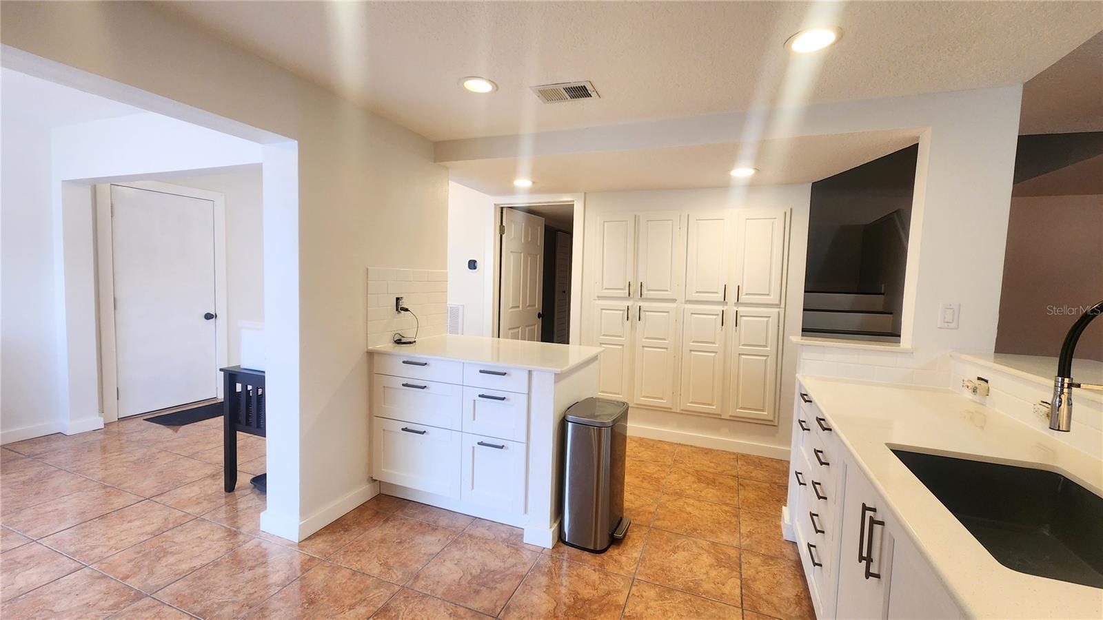 4312 SUNRAY CT #36, TAMPA, FL, 33615