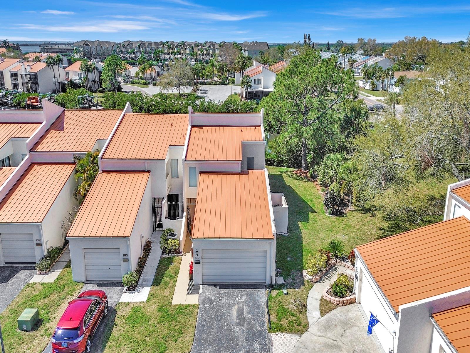 4312 SUNRAY CT #36, TAMPA, FL, 33615