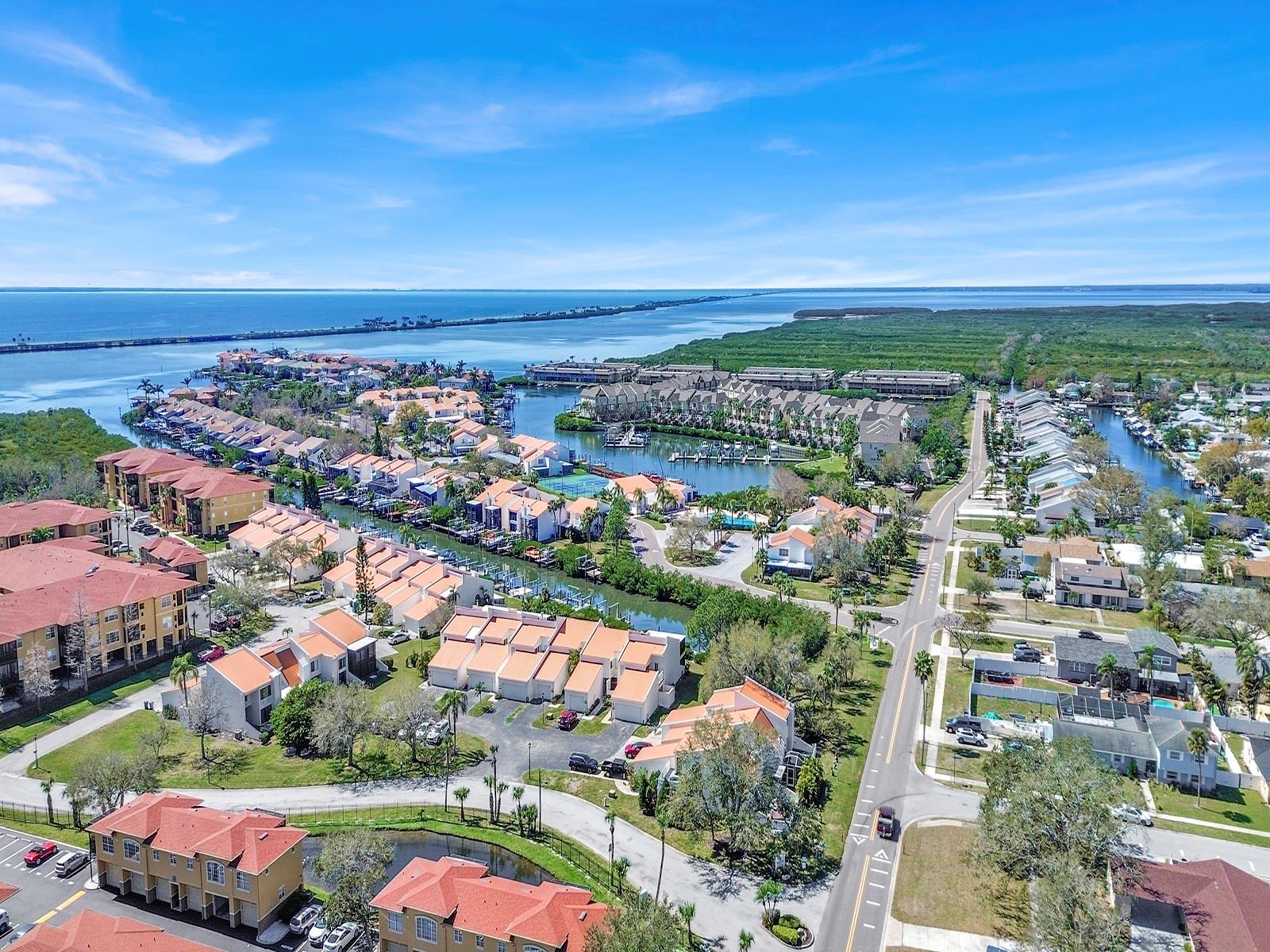 4312 SUNRAY CT #36, TAMPA, FL, 33615