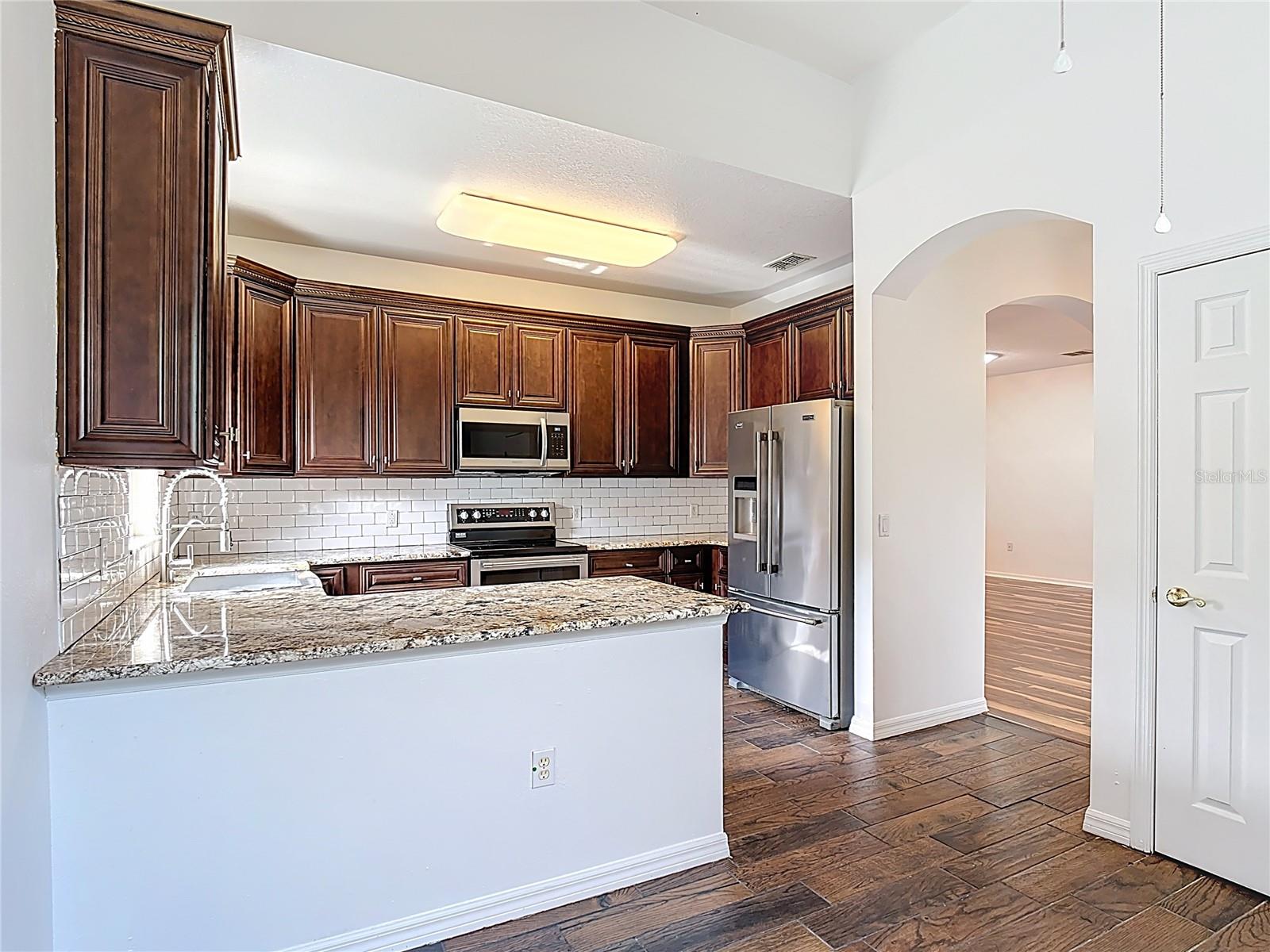 124 MERIDIAN AVE, POINCIANA, FL, 34759