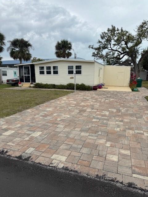 N6137606 Property Photo