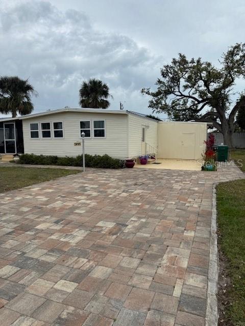 N6137606 Property Photo