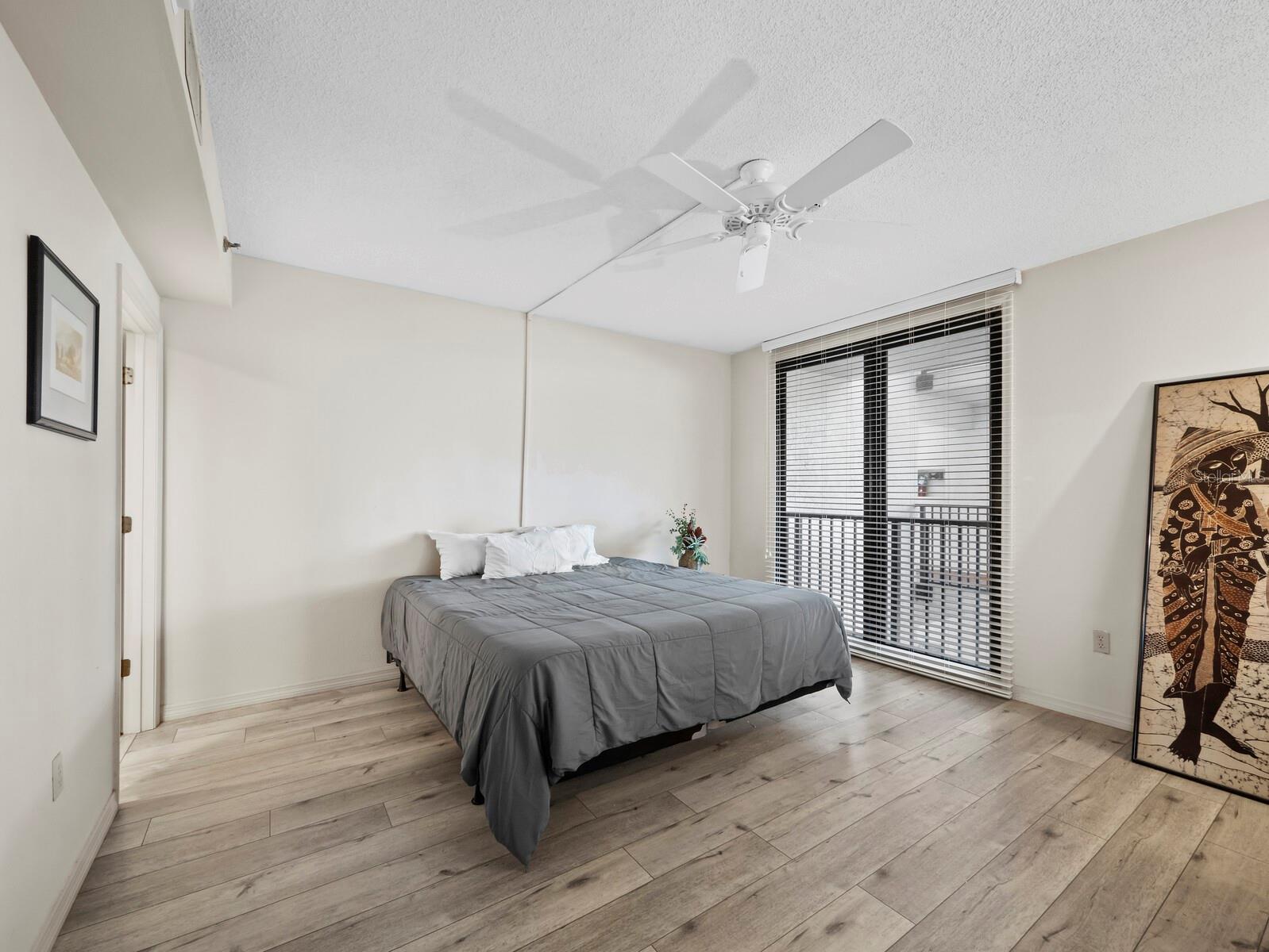 1485 GULF OF MEXICO DR #205, LONGBOAT KEY, FL, 34228