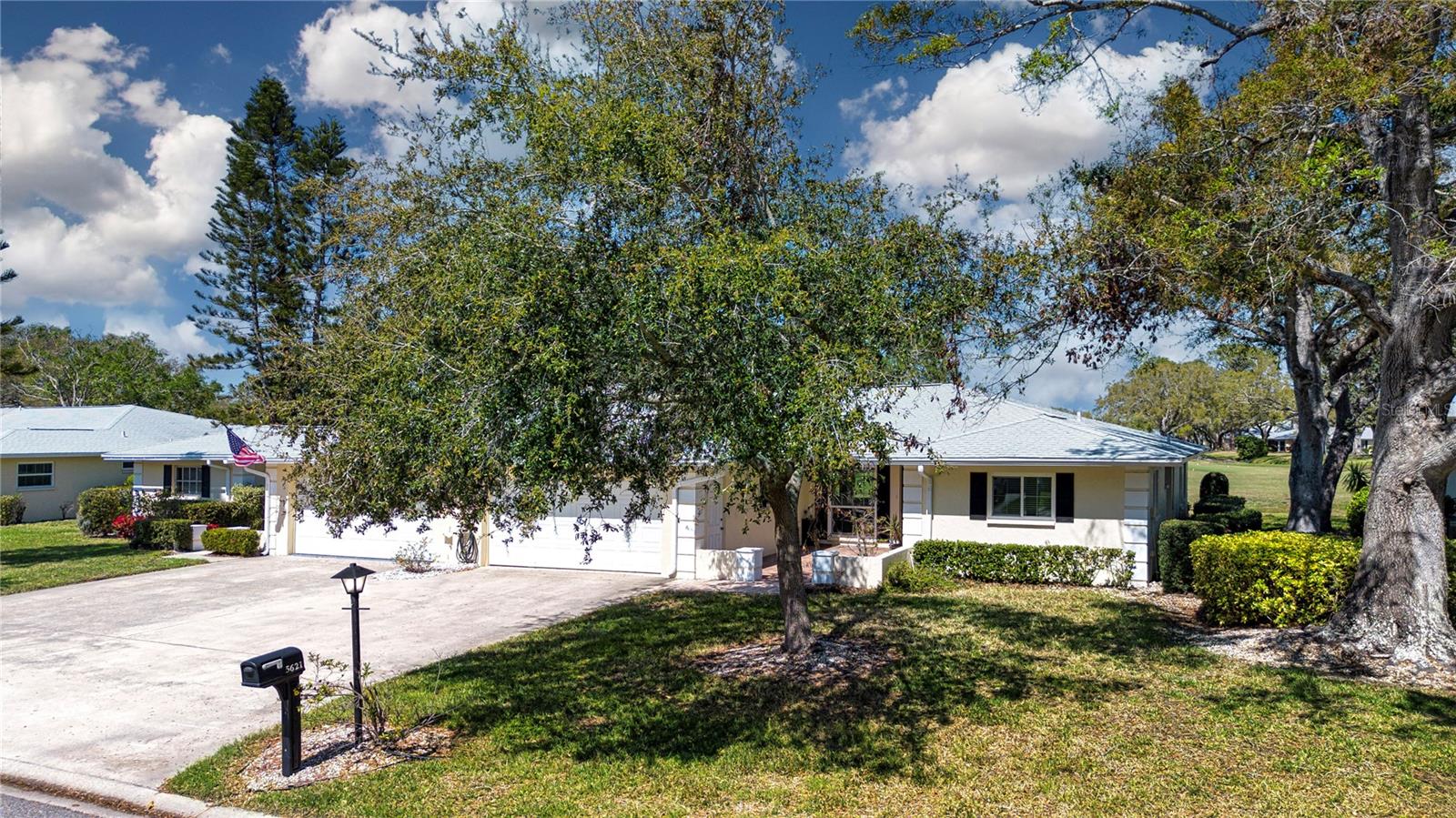 5621 PALM AIRE DR, SARASOTA, FL, 34243