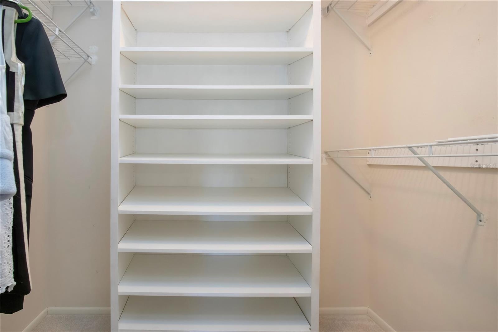 5621 PALM AIRE DR, SARASOTA, FL, 34243