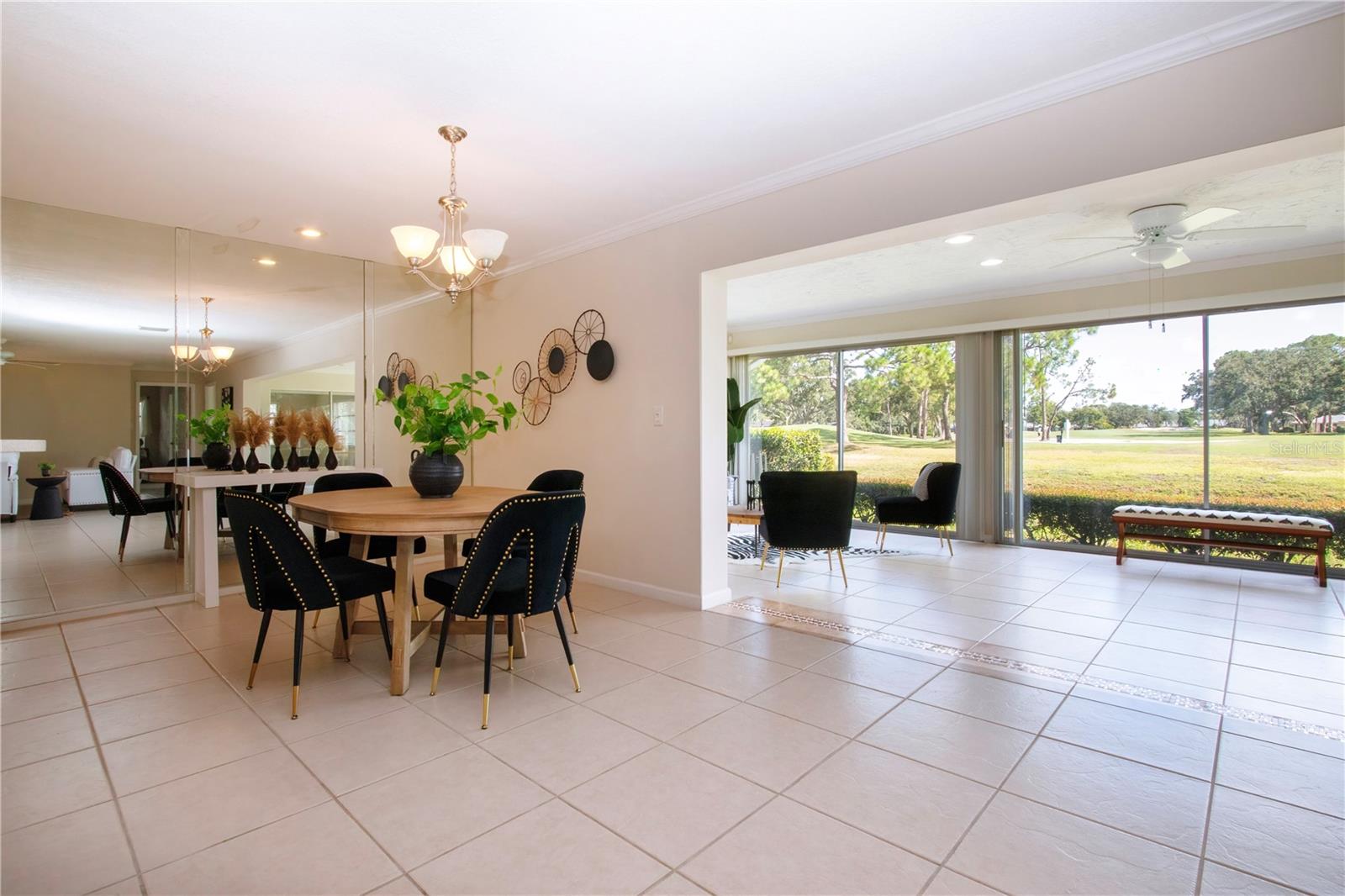 5621 PALM AIRE DR, SARASOTA, FL, 34243