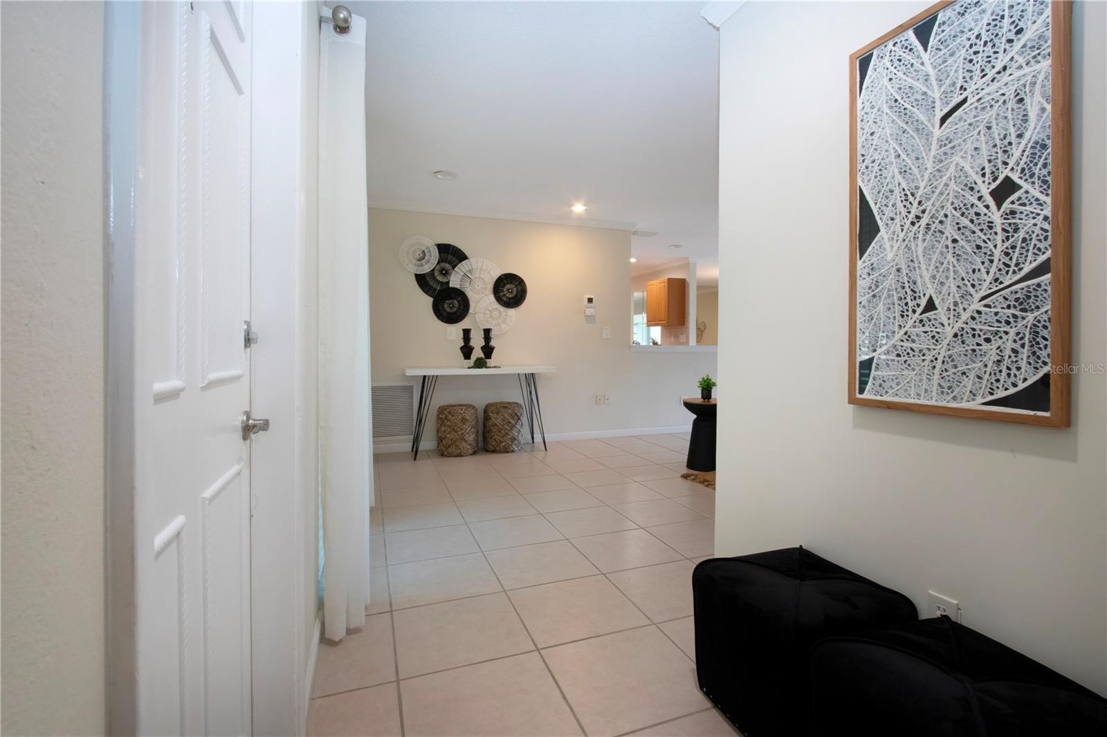 5621 PALM AIRE DR, SARASOTA, FL, 34243