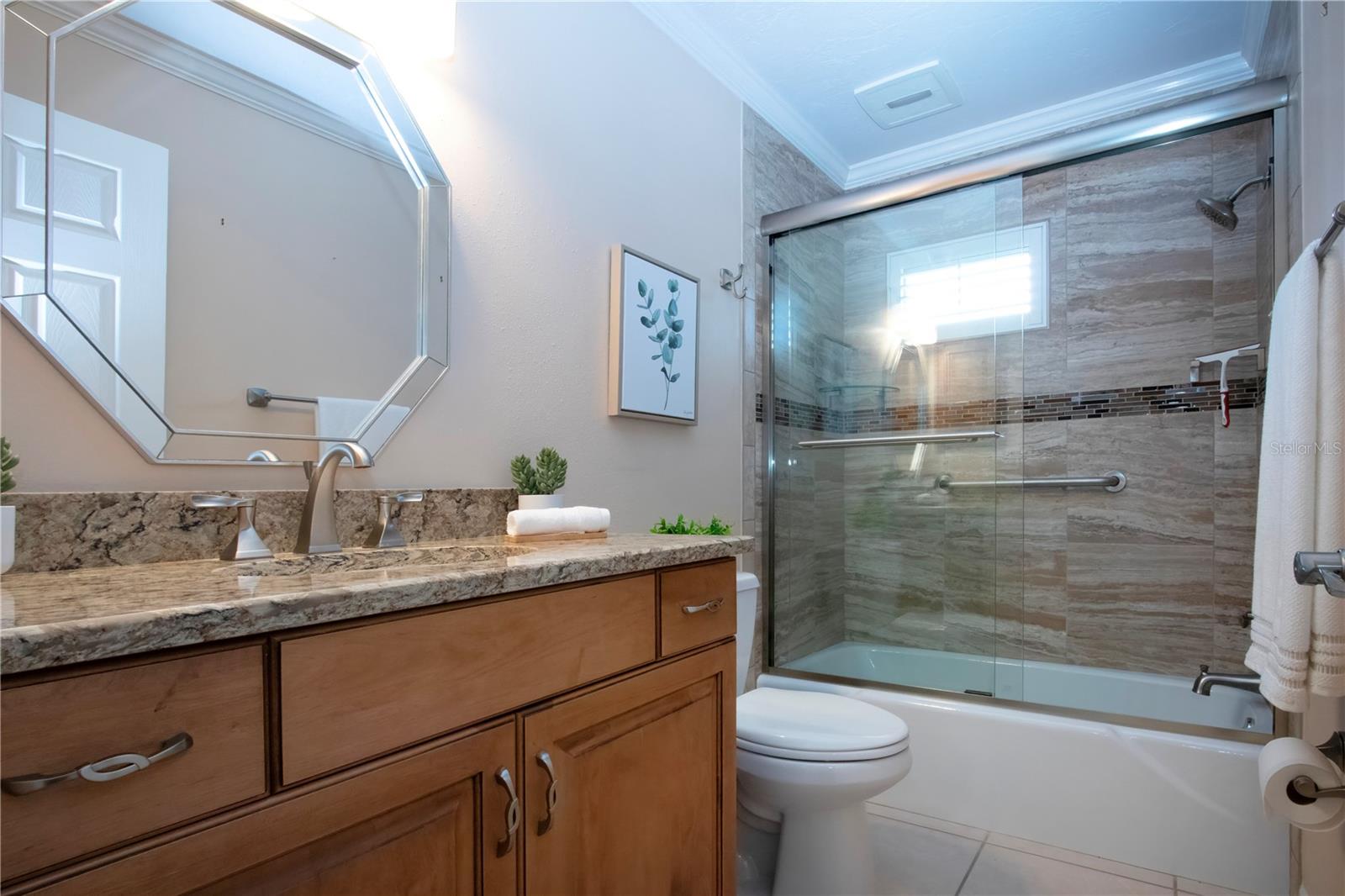 5621 PALM AIRE DR, SARASOTA, FL, 34243