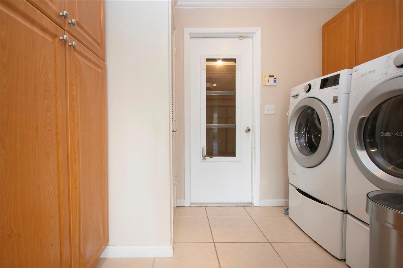 5621 PALM AIRE DR, SARASOTA, FL, 34243