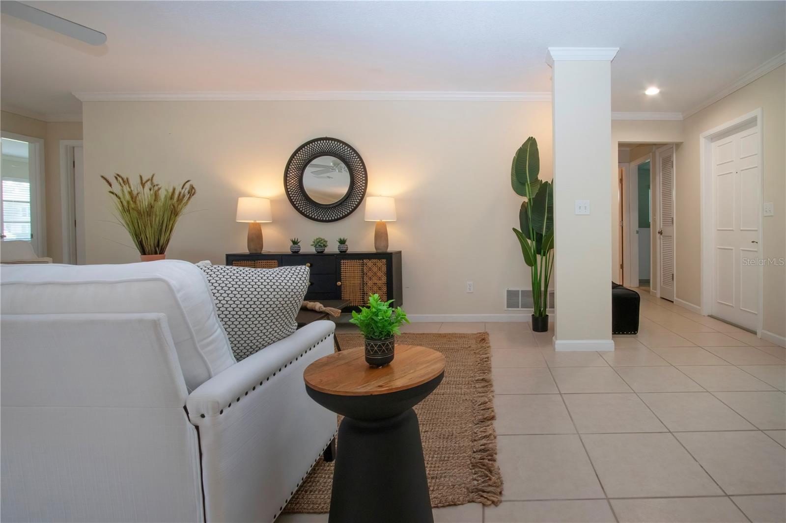 5621 PALM AIRE DR, SARASOTA, FL, 34243