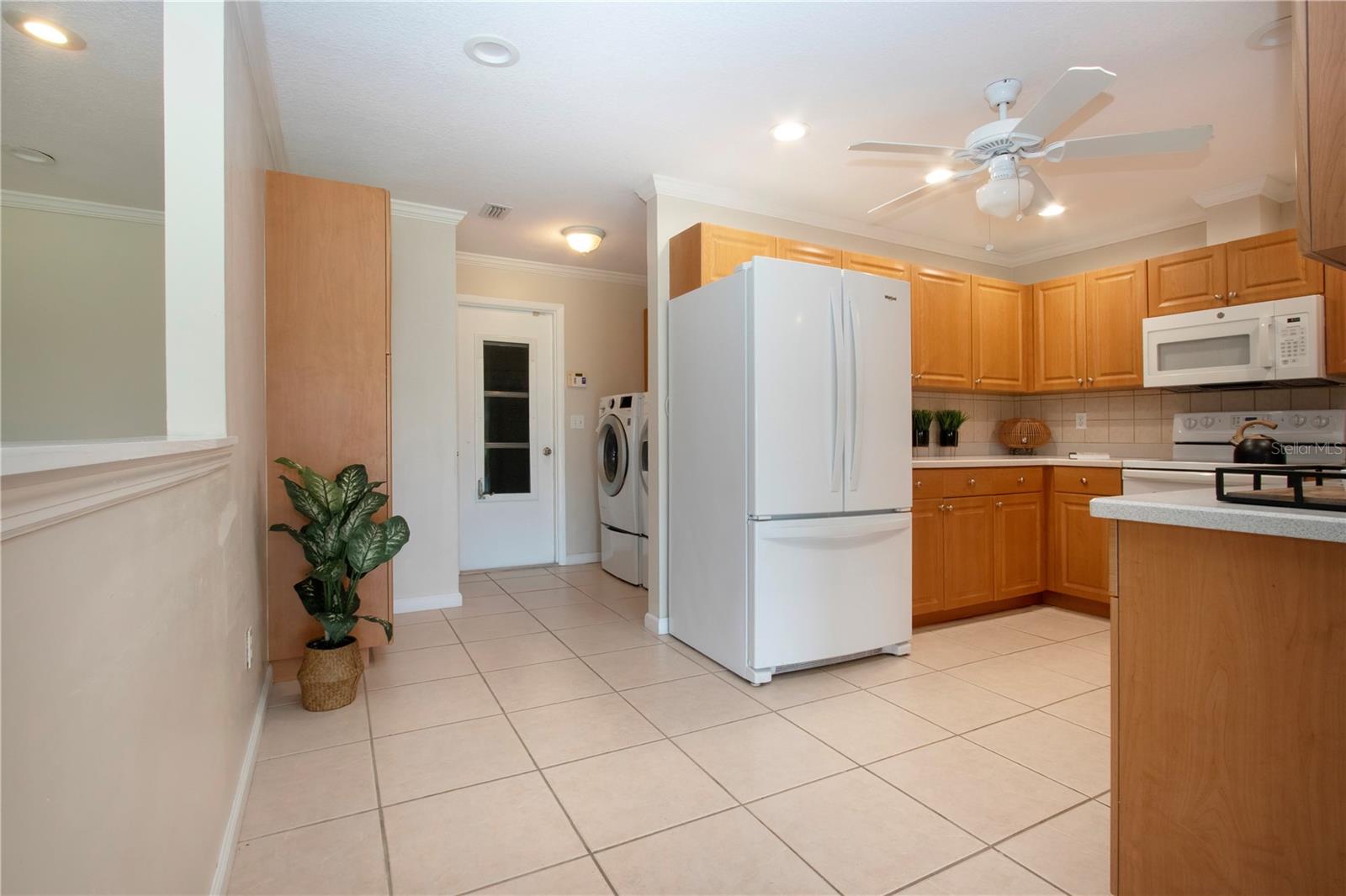 5621 PALM AIRE DR, SARASOTA, FL, 34243