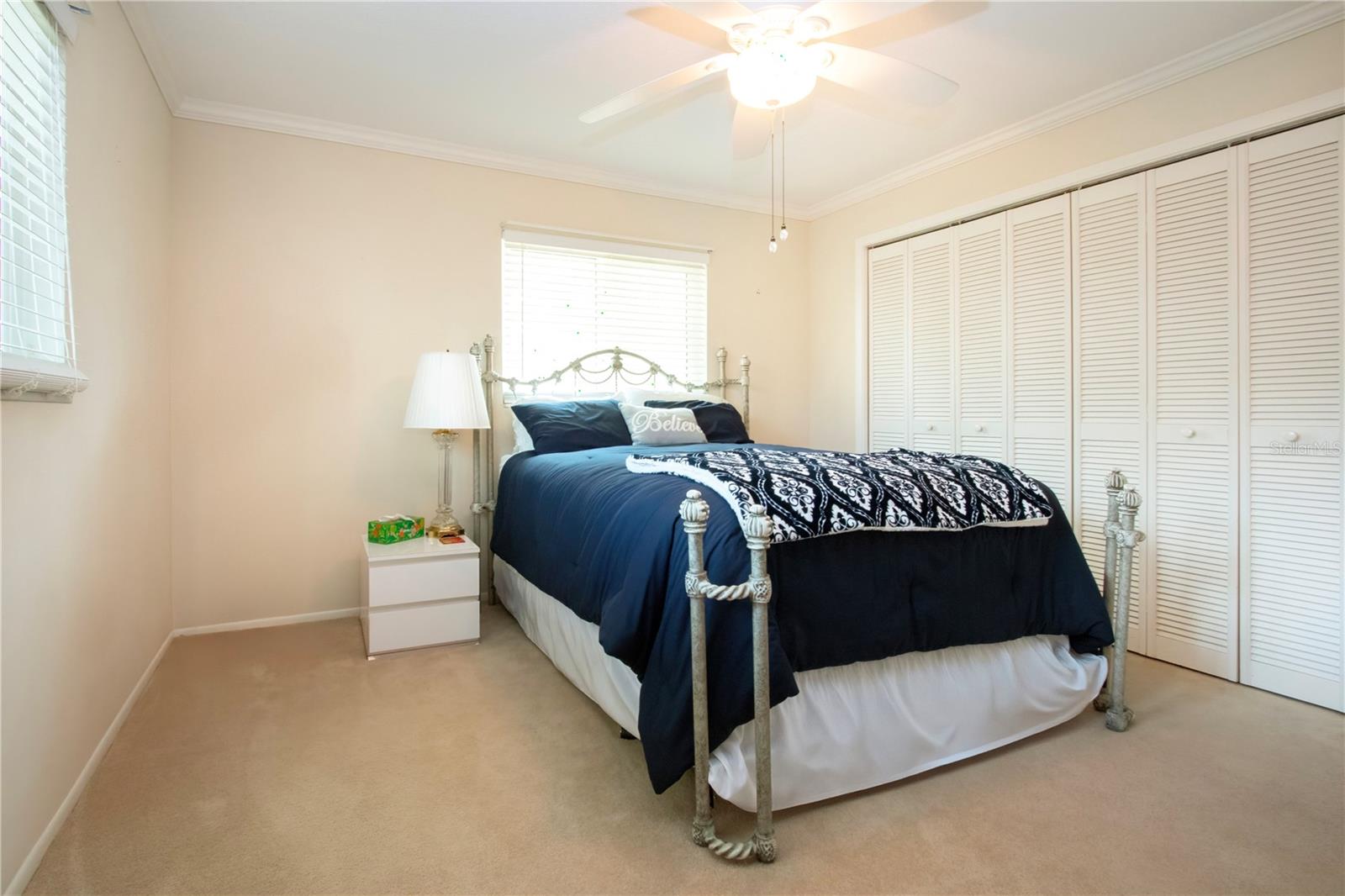 5621 PALM AIRE DR, SARASOTA, FL, 34243