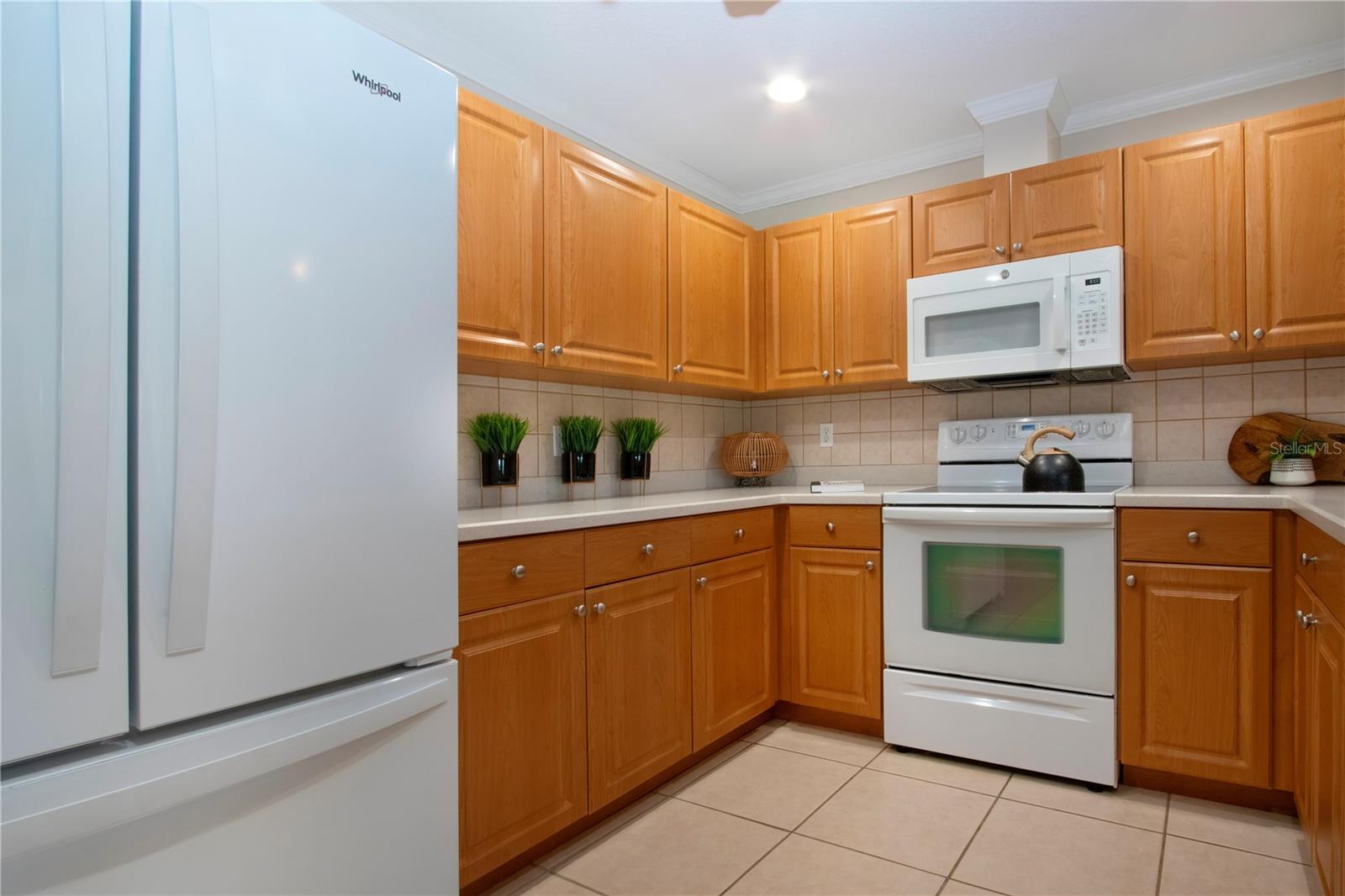 5621 PALM AIRE DR, SARASOTA, FL, 34243