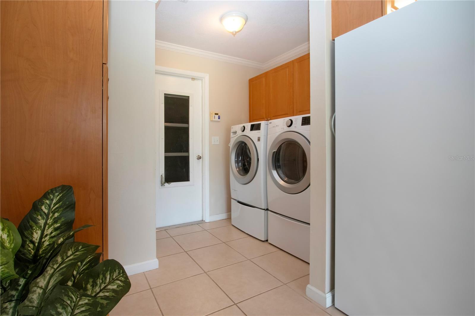 5621 PALM AIRE DR, SARASOTA, FL, 34243